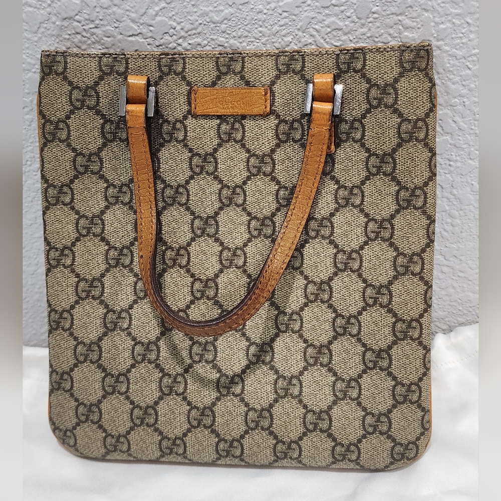 Gucci GG small tote